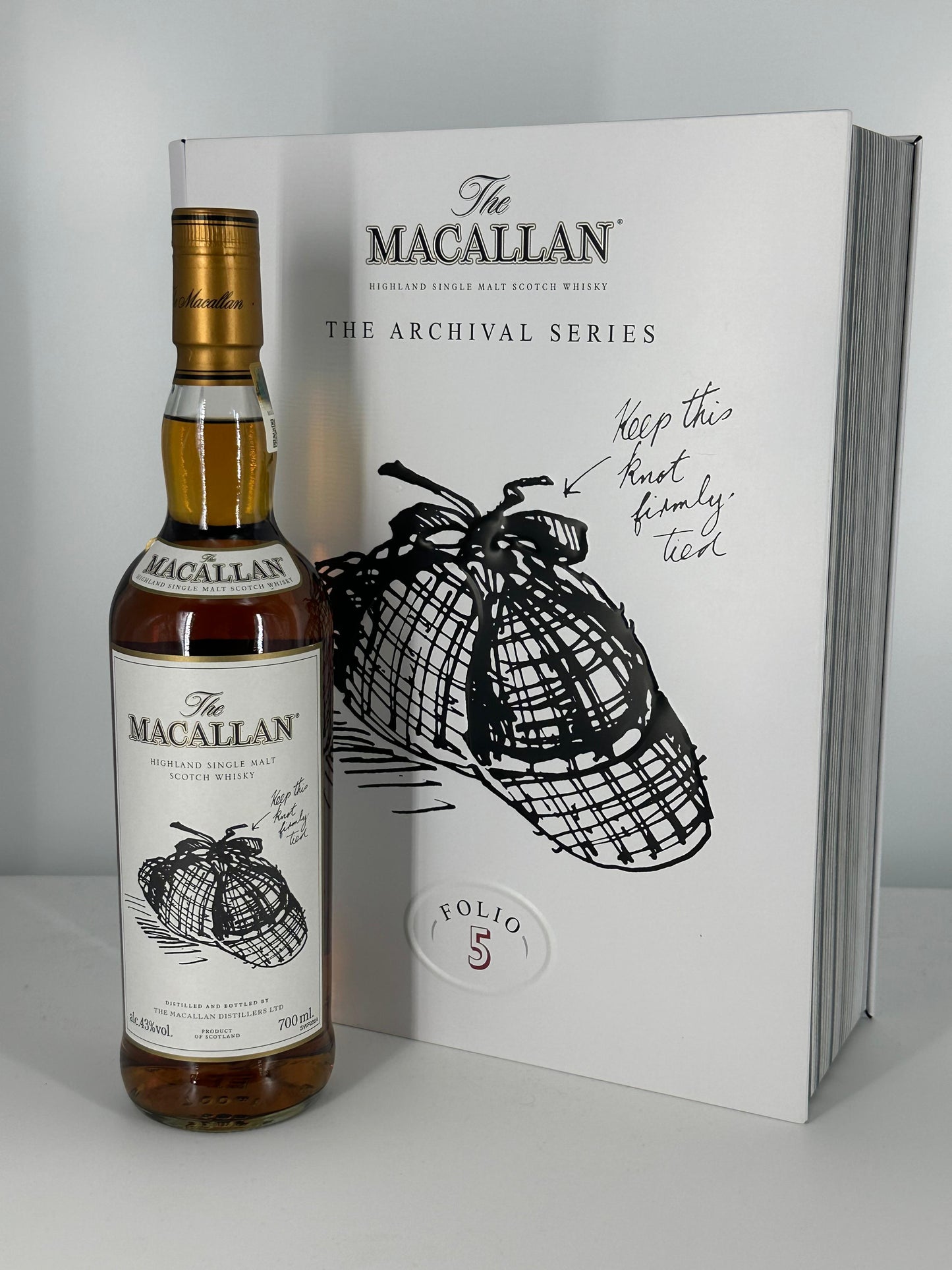 Macallan Folio 5 Archival Series 43%vol. 0,7l