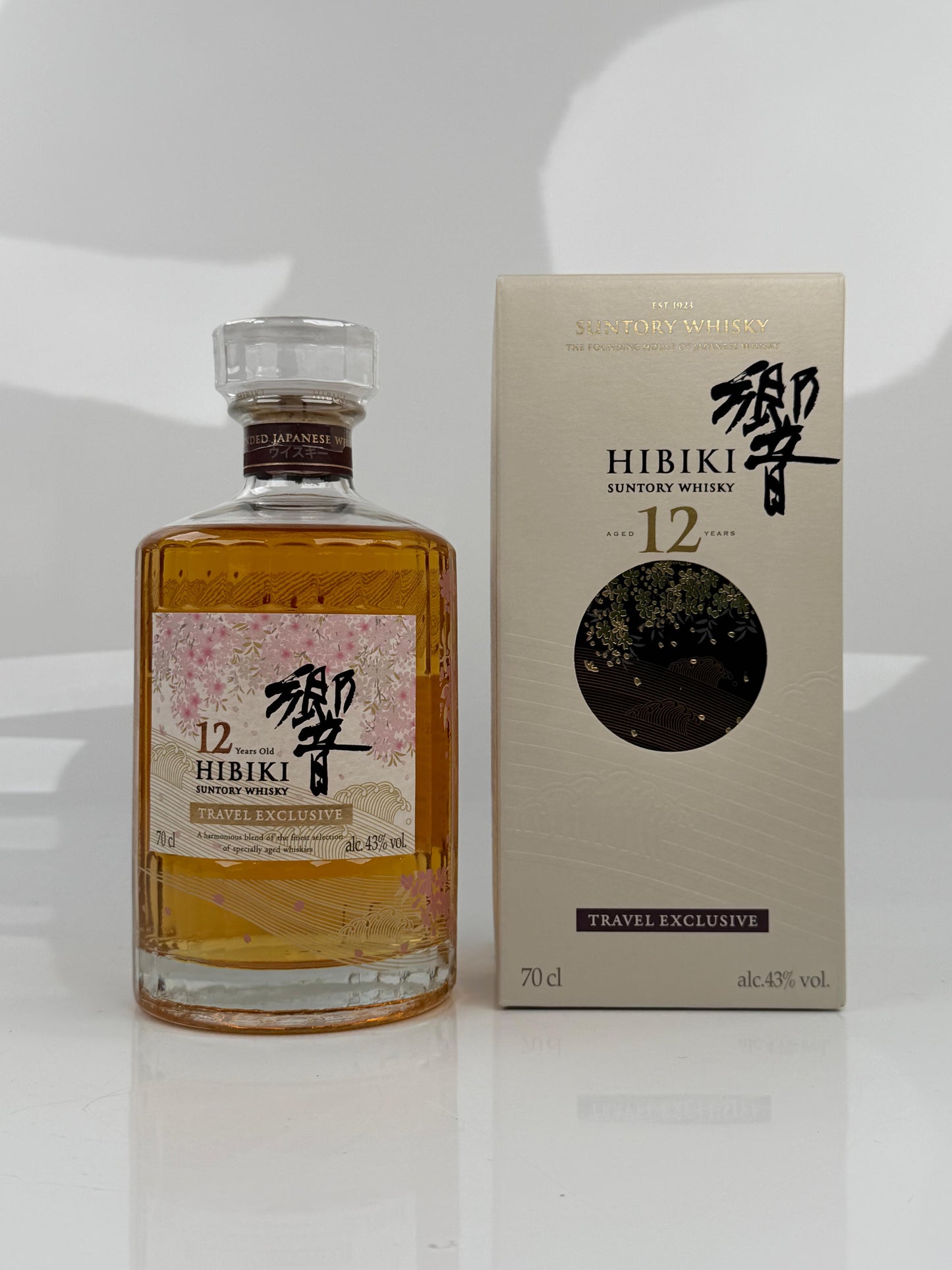 Hibiki 12 Years Travel Retail - Sakura Edition - 2026 43%vol. 0,7l